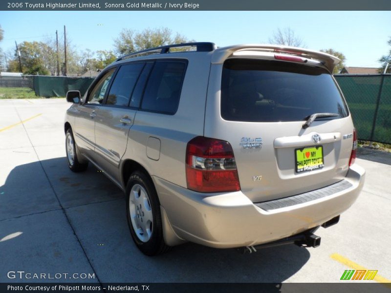 Sonora Gold Metallic / Ivory Beige 2006 Toyota Highlander Limited