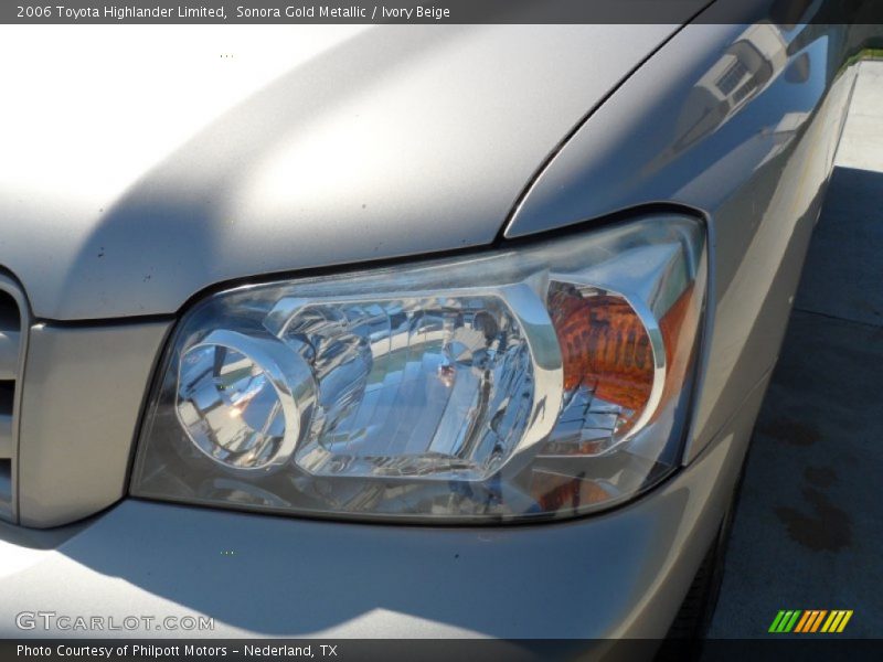 Sonora Gold Metallic / Ivory Beige 2006 Toyota Highlander Limited