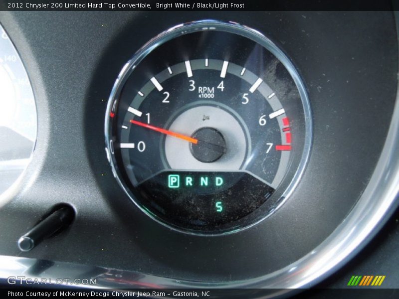 Bright White / Black/Light Frost 2012 Chrysler 200 Limited Hard Top Convertible