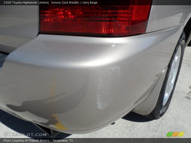 Sonora Gold Metallic / Ivory Beige 2006 Toyota Highlander Limited