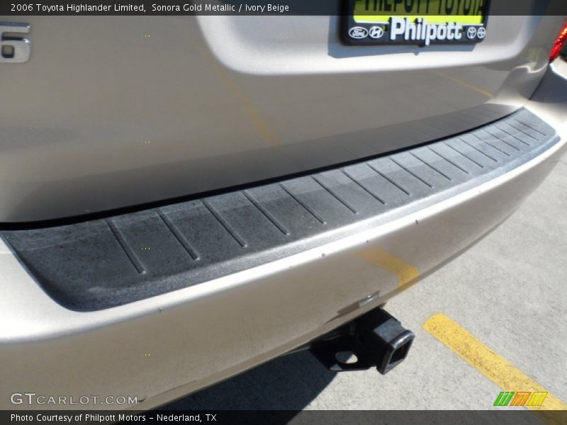 Sonora Gold Metallic / Ivory Beige 2006 Toyota Highlander Limited