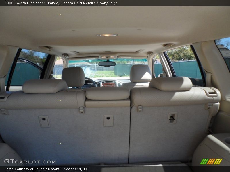 Sonora Gold Metallic / Ivory Beige 2006 Toyota Highlander Limited