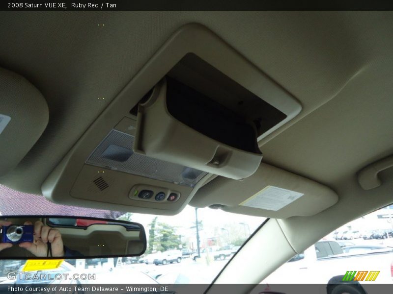 Ruby Red / Tan 2008 Saturn VUE XE