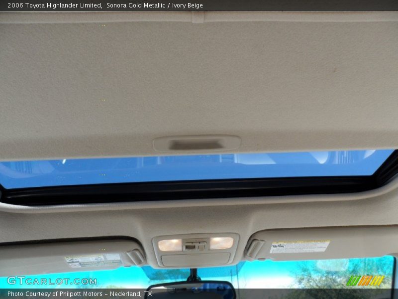 Sonora Gold Metallic / Ivory Beige 2006 Toyota Highlander Limited