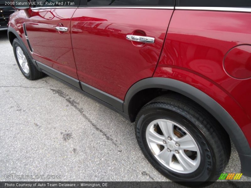 Ruby Red / Tan 2008 Saturn VUE XE