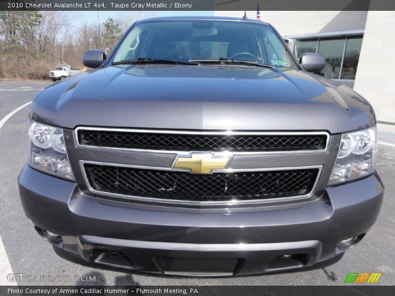 Taupe Gray Metallic / Ebony 2010 Chevrolet Avalanche LT 4x4