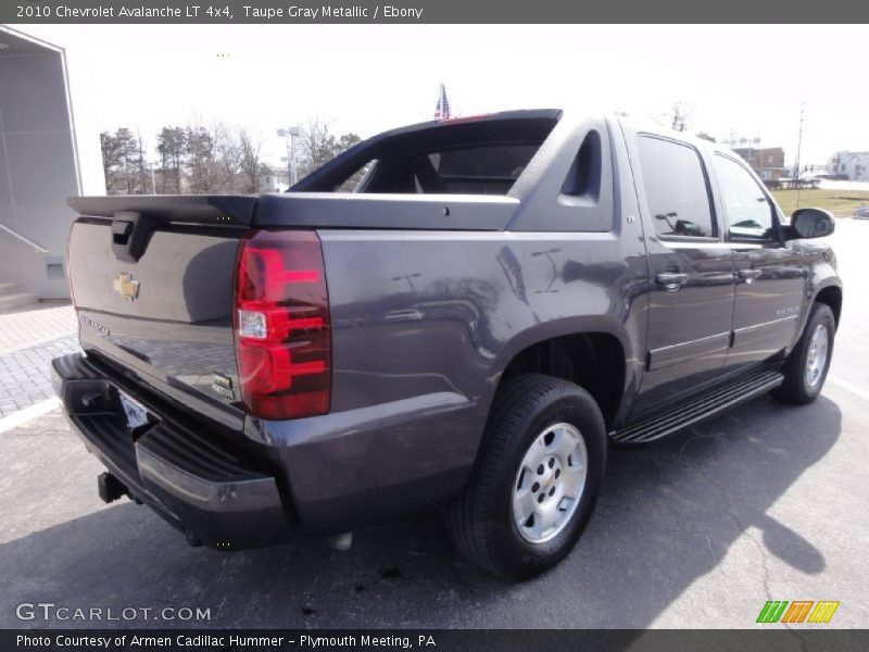 Taupe Gray Metallic / Ebony 2010 Chevrolet Avalanche LT 4x4