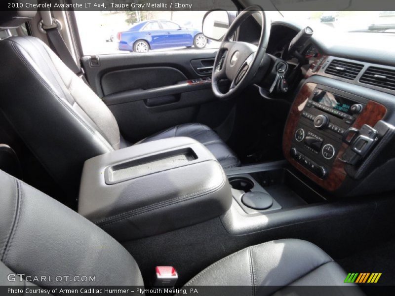 Taupe Gray Metallic / Ebony 2010 Chevrolet Avalanche LT 4x4