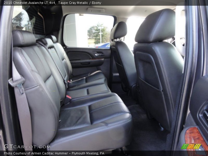 Taupe Gray Metallic / Ebony 2010 Chevrolet Avalanche LT 4x4