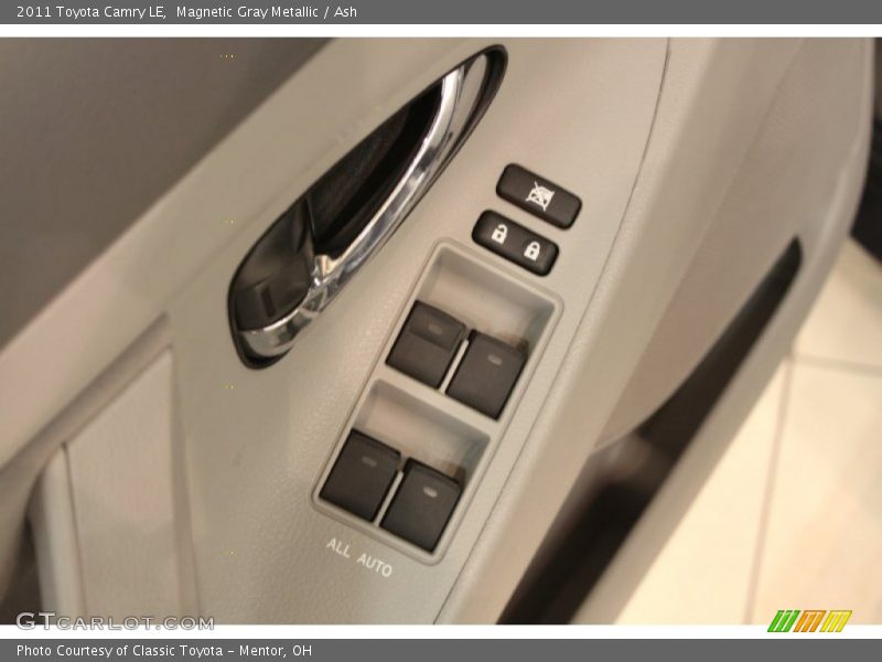 Magnetic Gray Metallic / Ash 2011 Toyota Camry LE