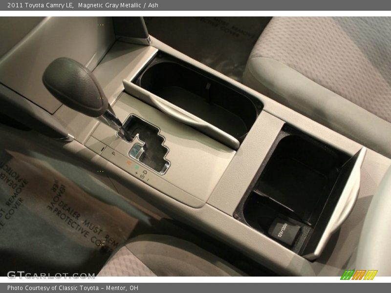Magnetic Gray Metallic / Ash 2011 Toyota Camry LE