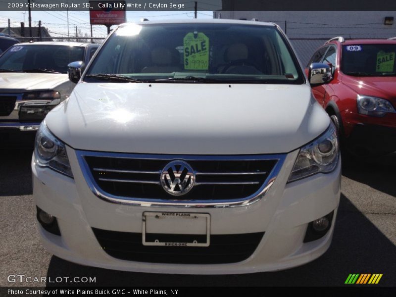 Calla Lilly White / Ceylon Beige 2009 Volkswagen Routan SEL