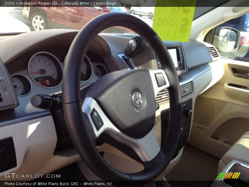 Calla Lilly White / Ceylon Beige 2009 Volkswagen Routan SEL