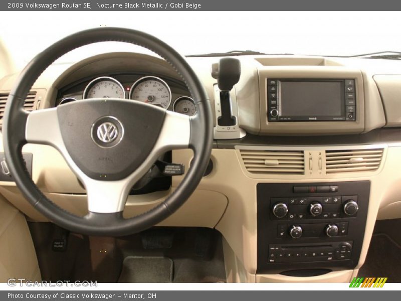 Nocturne Black Metallic / Gobi Beige 2009 Volkswagen Routan SE