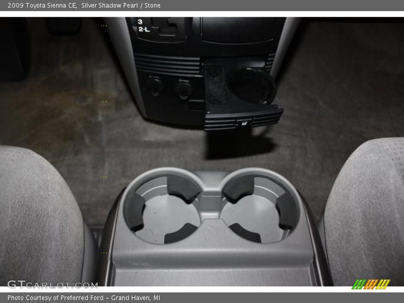 Silver Shadow Pearl / Stone 2009 Toyota Sienna CE