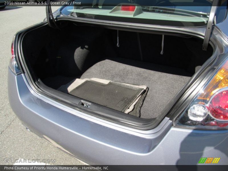 Ocean Gray / Frost 2010 Nissan Altima 2.5 S