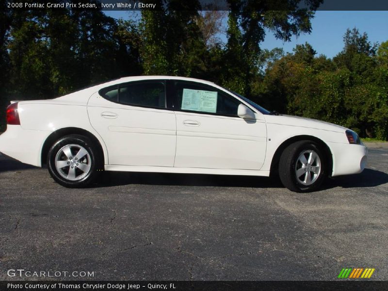 Ivory White / Ebony 2008 Pontiac Grand Prix Sedan