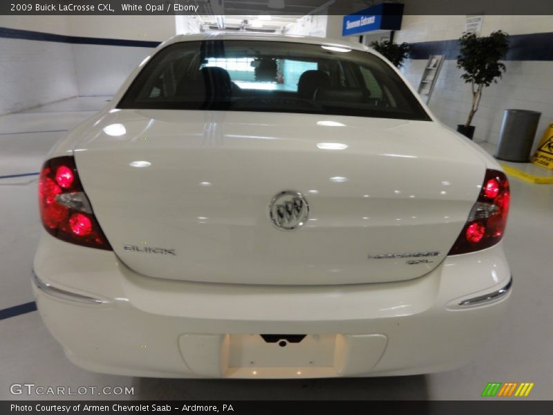 White Opal / Ebony 2009 Buick LaCrosse CXL