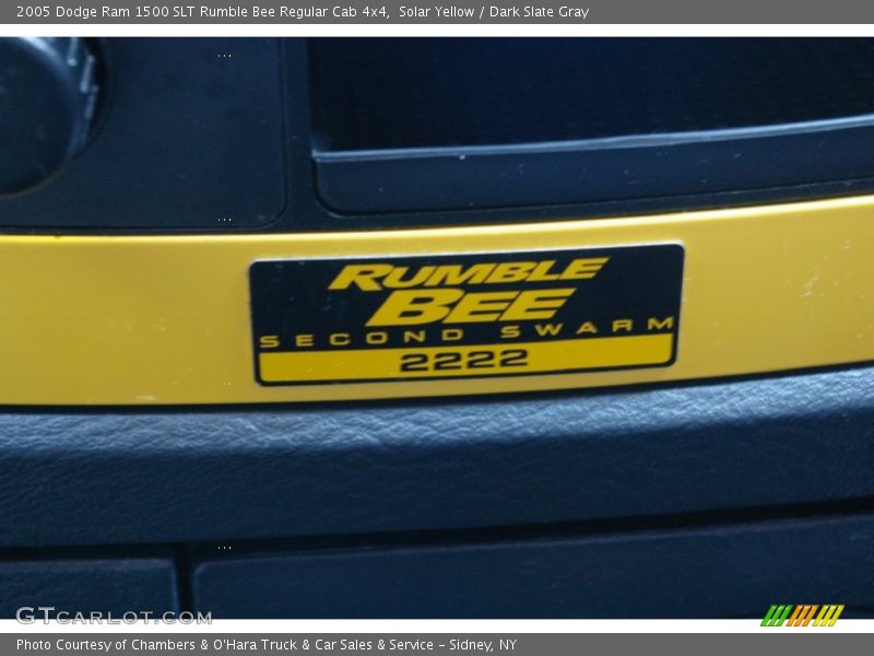  2005 Ram 1500 SLT Rumble Bee Regular Cab 4x4 Logo