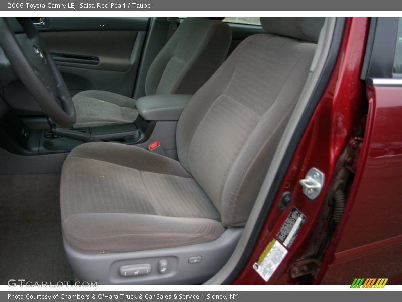 Salsa Red Pearl / Taupe 2006 Toyota Camry LE