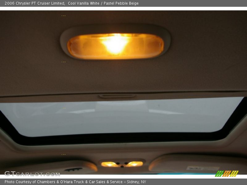 Cool Vanilla White / Pastel Pebble Beige 2006 Chrysler PT Cruiser Limited