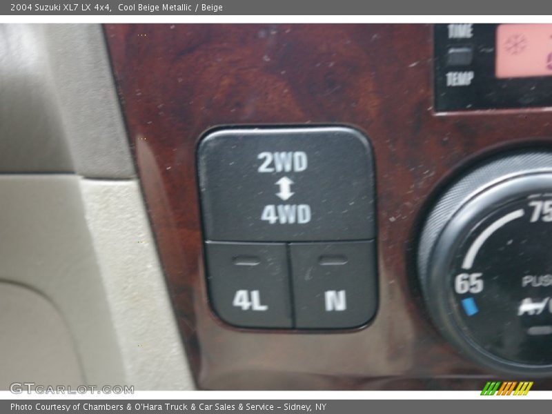 Cool Beige Metallic / Beige 2004 Suzuki XL7 LX 4x4