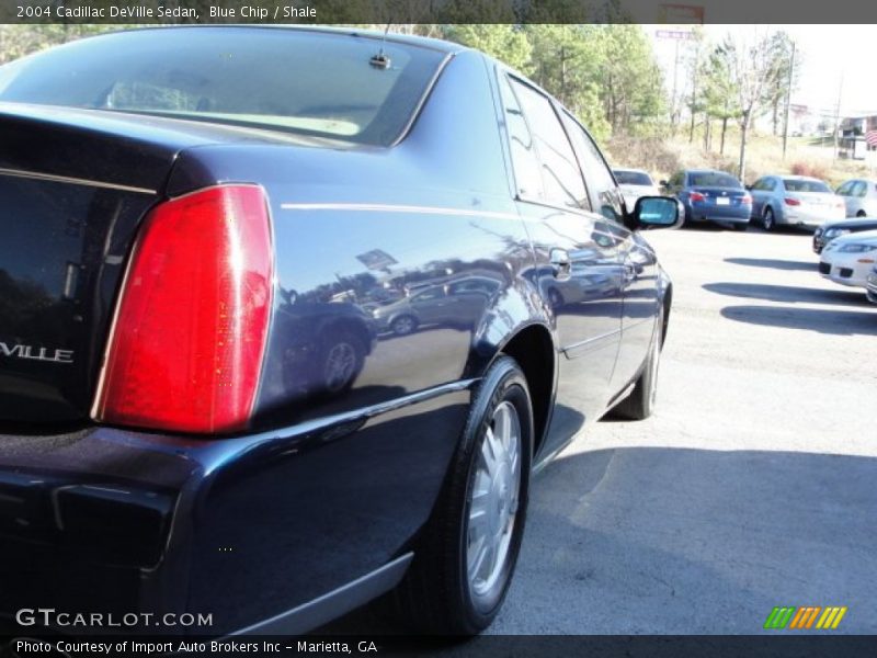 Blue Chip / Shale 2004 Cadillac DeVille Sedan
