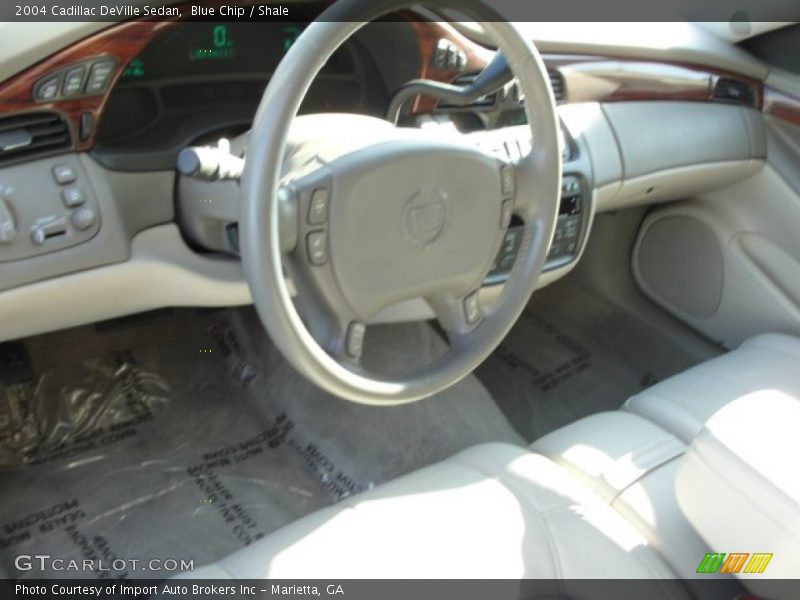 Blue Chip / Shale 2004 Cadillac DeVille Sedan
