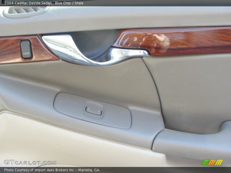 Blue Chip / Shale 2004 Cadillac DeVille Sedan
