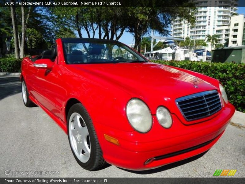Front 3/4 View of 2000 CLK 430 Cabriolet