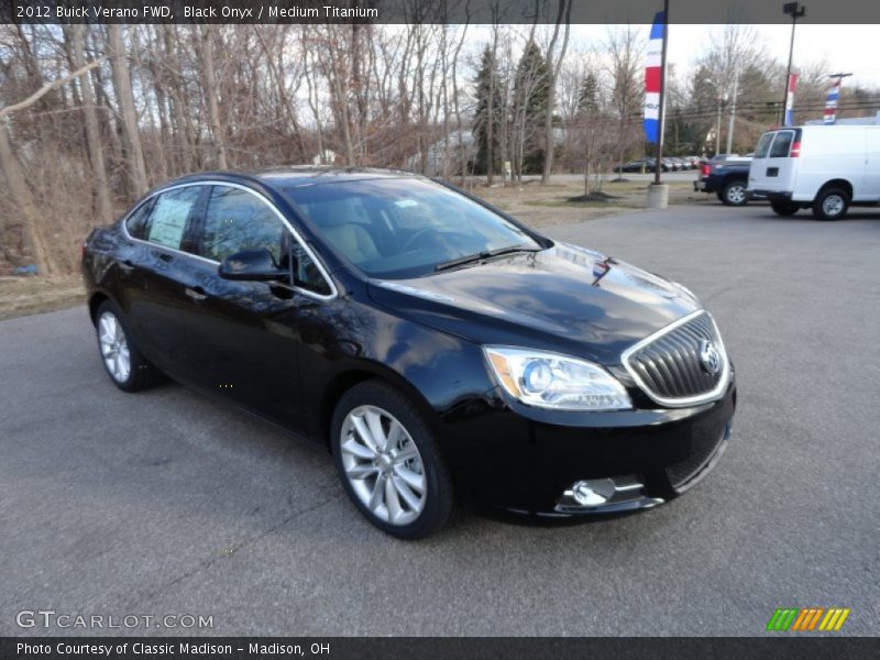 Black Onyx / Medium Titanium 2012 Buick Verano FWD