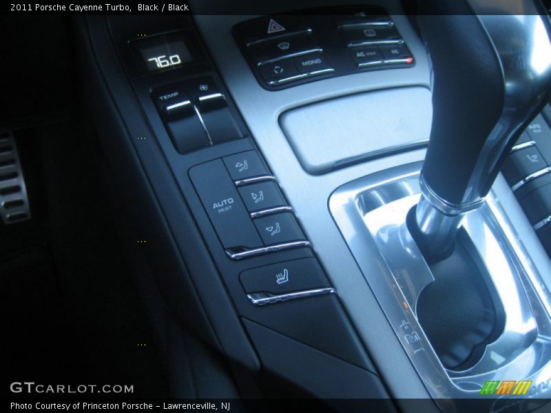 Black / Black 2011 Porsche Cayenne Turbo