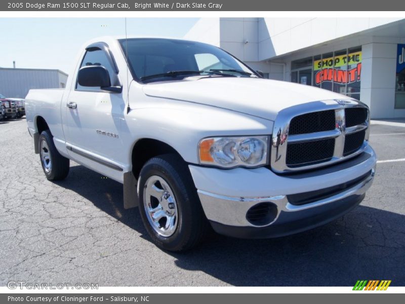 Bright White / Dark Slate Gray 2005 Dodge Ram 1500 SLT Regular Cab