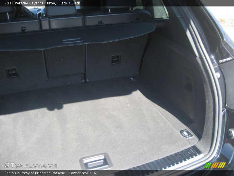 Black / Black 2011 Porsche Cayenne Turbo