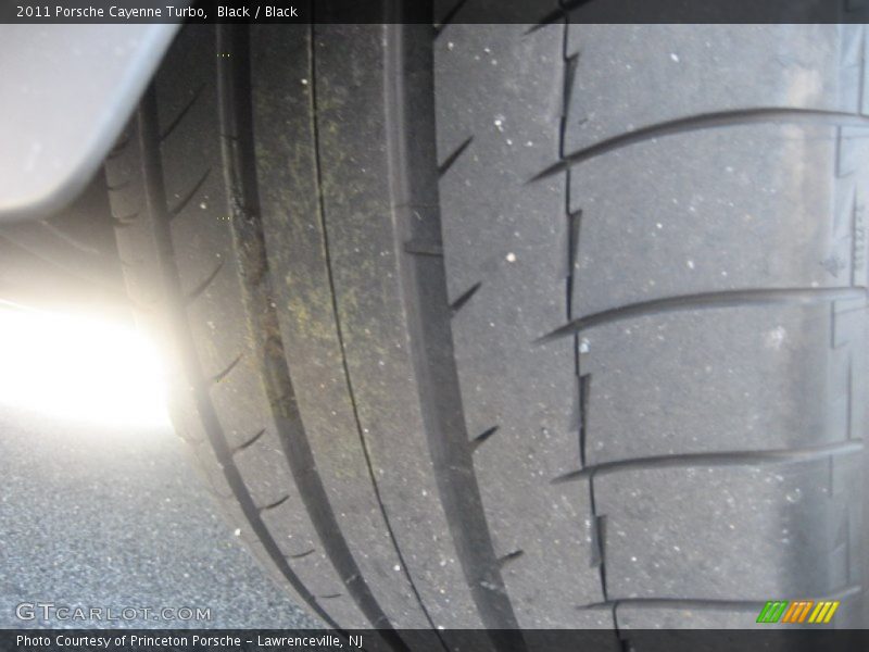 Black / Black 2011 Porsche Cayenne Turbo