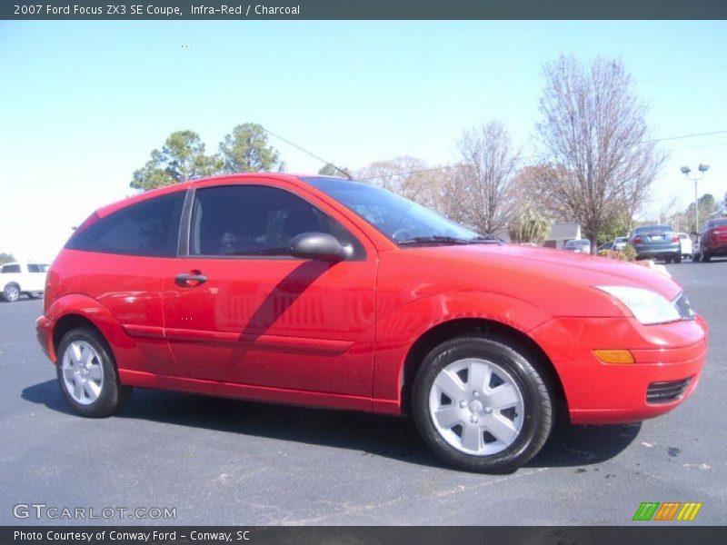 Infra-Red / Charcoal 2007 Ford Focus ZX3 SE Coupe