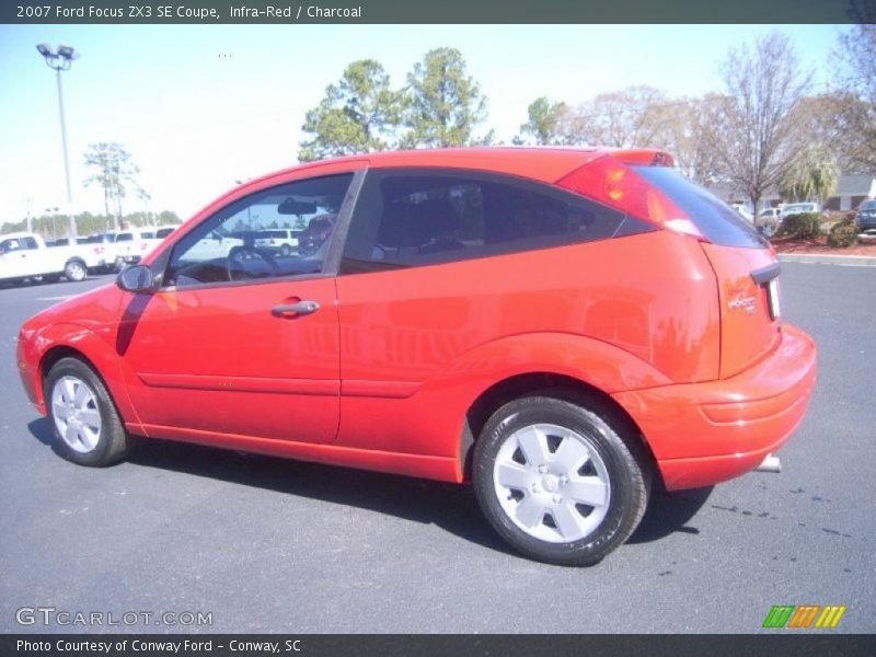 Infra-Red / Charcoal 2007 Ford Focus ZX3 SE Coupe