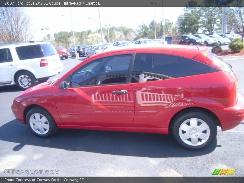 Infra-Red / Charcoal 2007 Ford Focus ZX3 SE Coupe