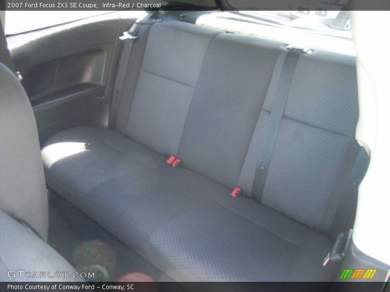 Infra-Red / Charcoal 2007 Ford Focus ZX3 SE Coupe