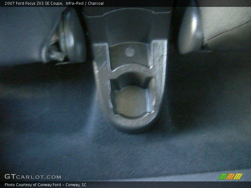 Infra-Red / Charcoal 2007 Ford Focus ZX3 SE Coupe