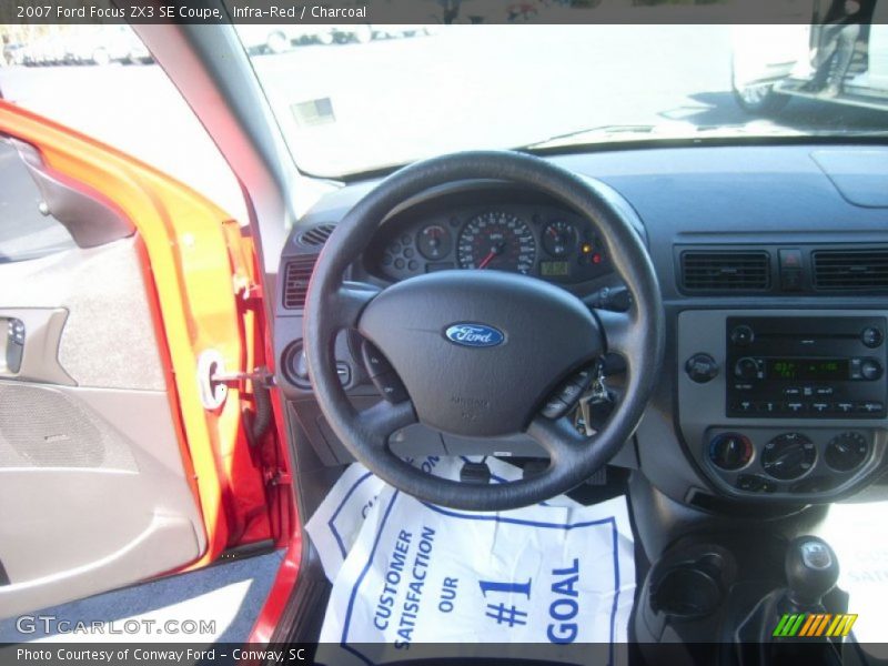Infra-Red / Charcoal 2007 Ford Focus ZX3 SE Coupe