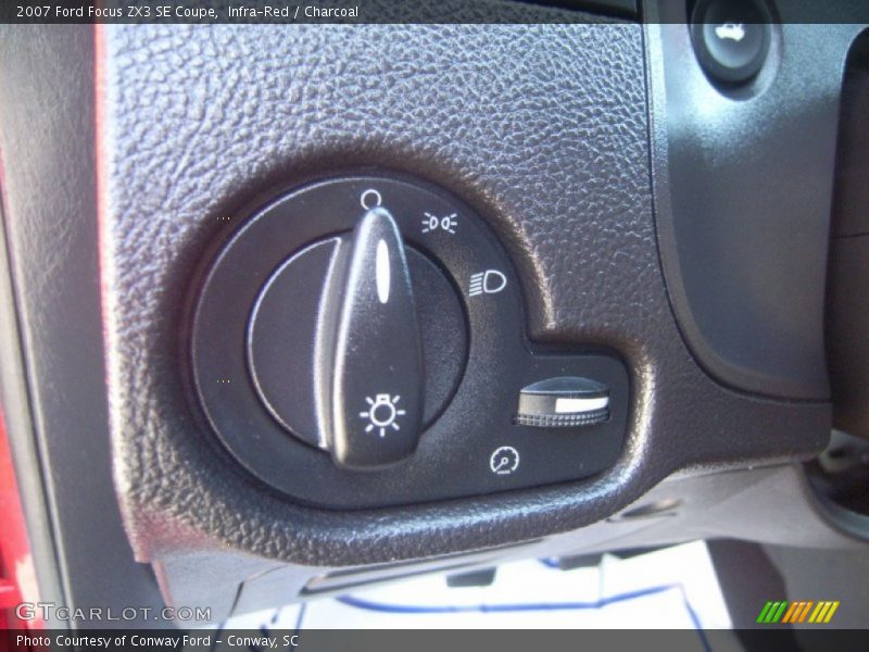 Infra-Red / Charcoal 2007 Ford Focus ZX3 SE Coupe