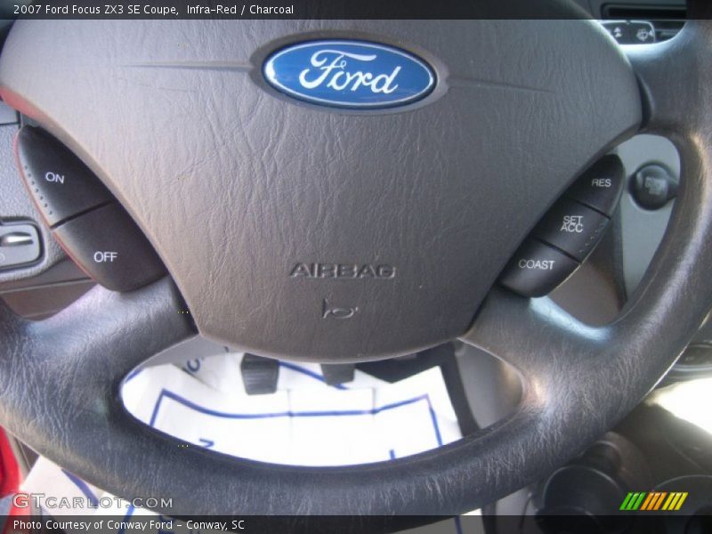 Infra-Red / Charcoal 2007 Ford Focus ZX3 SE Coupe