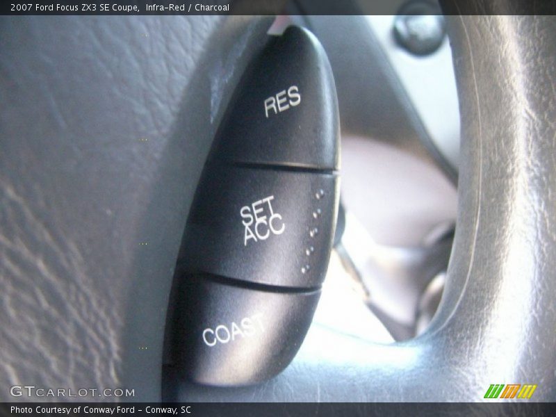 Infra-Red / Charcoal 2007 Ford Focus ZX3 SE Coupe