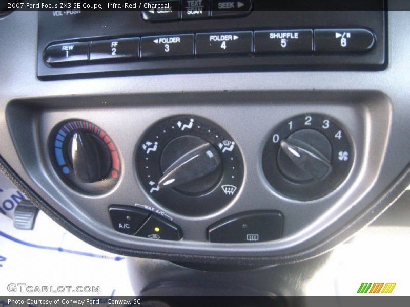 Infra-Red / Charcoal 2007 Ford Focus ZX3 SE Coupe