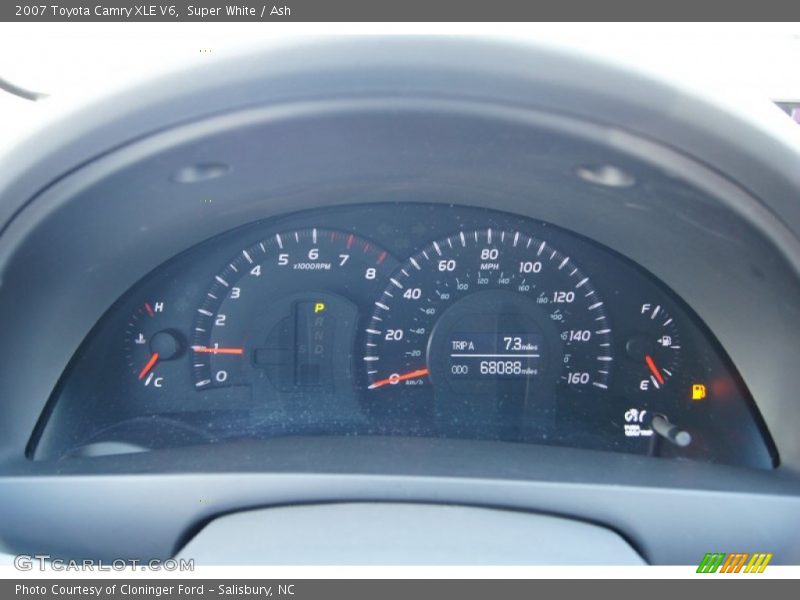 Super White / Ash 2007 Toyota Camry XLE V6