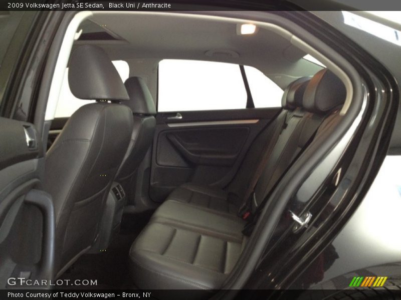 Black Uni / Anthracite 2009 Volkswagen Jetta SE Sedan