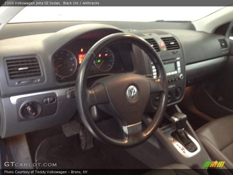 Black Uni / Anthracite 2009 Volkswagen Jetta SE Sedan