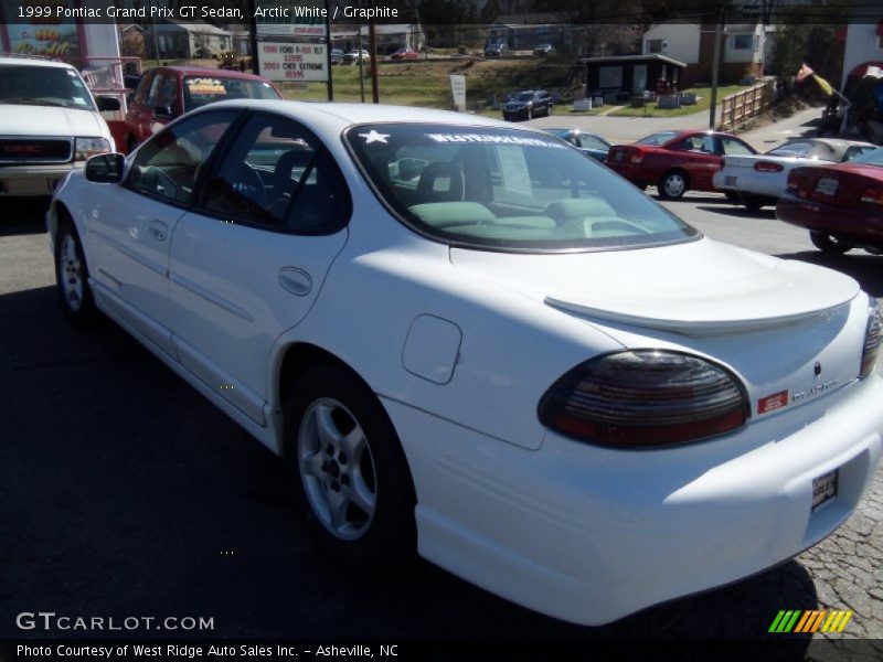 Arctic White / Graphite 1999 Pontiac Grand Prix GT Sedan