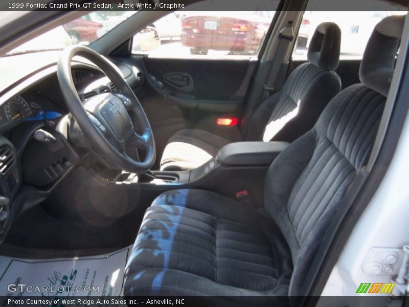 Arctic White / Graphite 1999 Pontiac Grand Prix GT Sedan